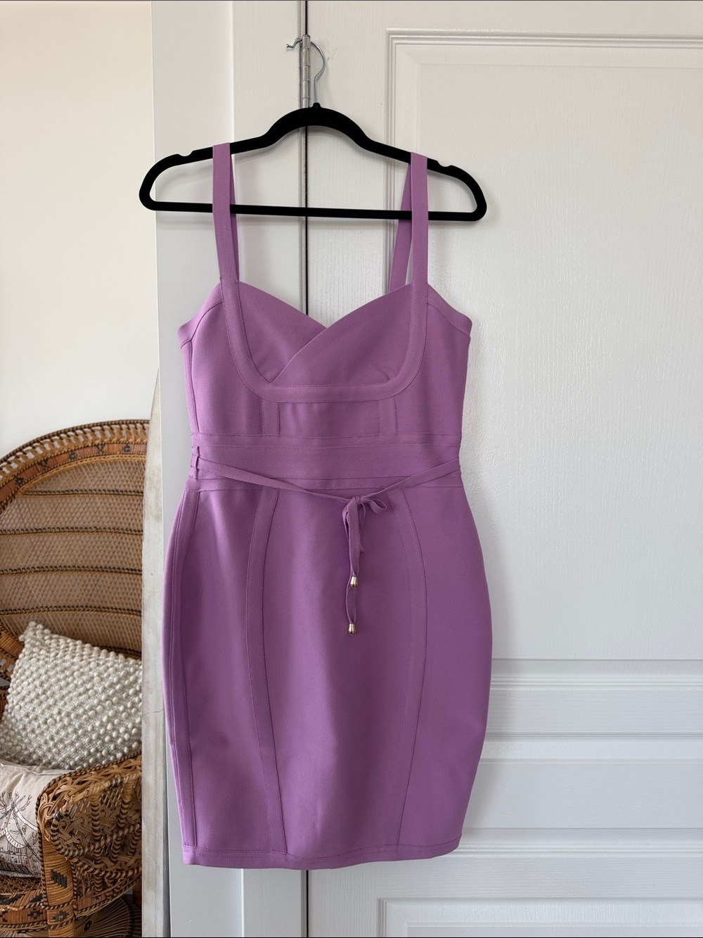 Never worn! Sleeveless Purple bandage Bodycon Dress with Waist Tie